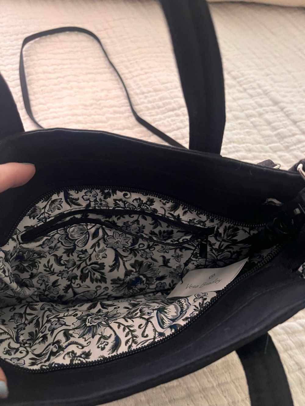 Vera Bradley Black Quilted mini bag/Crossbody Bag - Picture 6 of 13